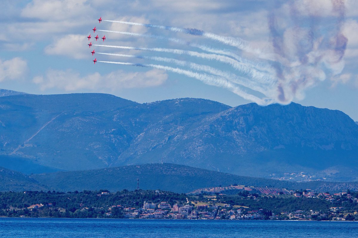 Red Arrows Springhawk 2024 @rafredarrows