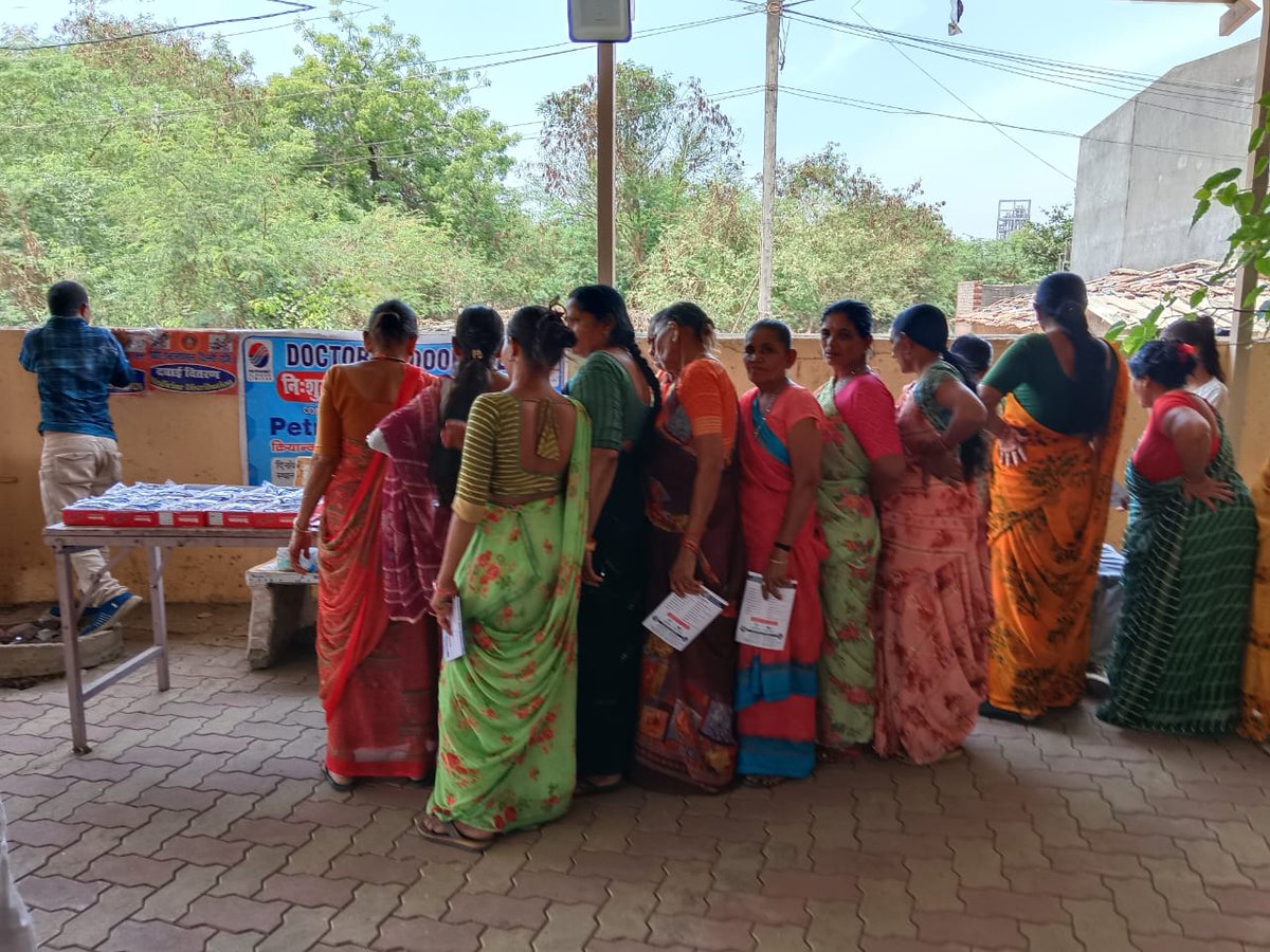 PLL organized a free medical camp and distributed nutrition kits at Ambetha village in Gujarat on April 27, 2024. A team of dedicated healthcare professionals conducted 468 OPDs, including general check-ups, health tests, ECG, etc to over 172 patients who registered for the camp.