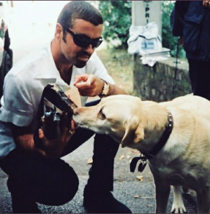 ❤️ #GeorgeMichael #Legend ❤️
Unconditional love 💗🐕🎶🫶