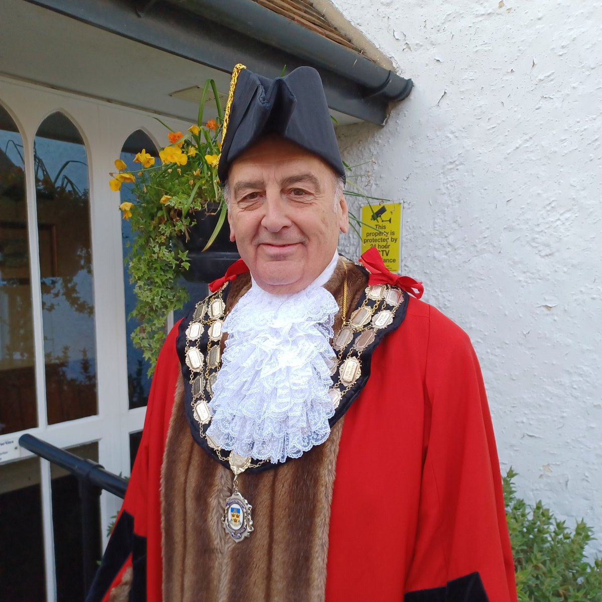 As Town Mayor Nick Gowrleys' term of office comes to an end, he reflects on the past 12 months. You can read The Mayors blog by clicking the link below.

tinyurl.com/43438z5r

#Stowmarket #StowmarketTownCouncil #TownMayor