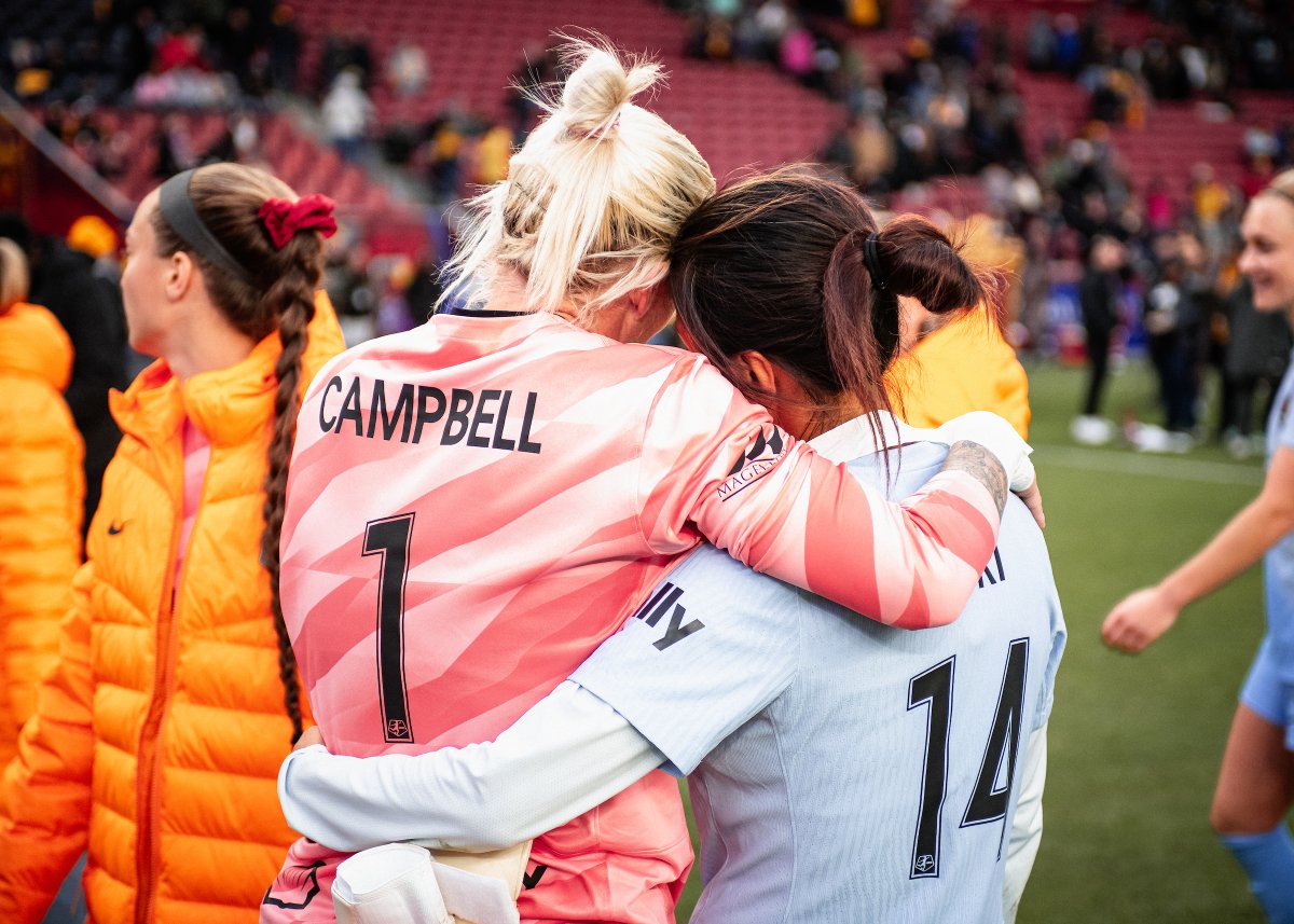 Away day details by @abramiman 💫 #HoustonDash