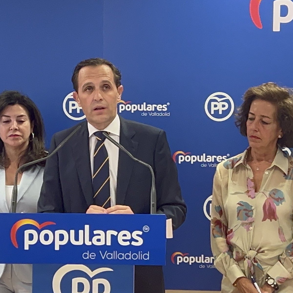 🔵@Conrado_Iscar , presidente del @PPValladolid , considera que la única manera de hacer un punto y aparte en política es consultar a los españoles ppvalladolid.es/conrado-iscar-…