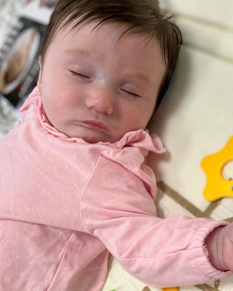 🌸 AND…SLEEP 🌸

We love seeing our little ones enjoying sessions - and absolutely encourage naps! Sleep is super important for cognitive development in babies, and helps them to regulate their emotions 🫶

#frankfieldeducationtrust #earlyyears #earlylife #first1001days