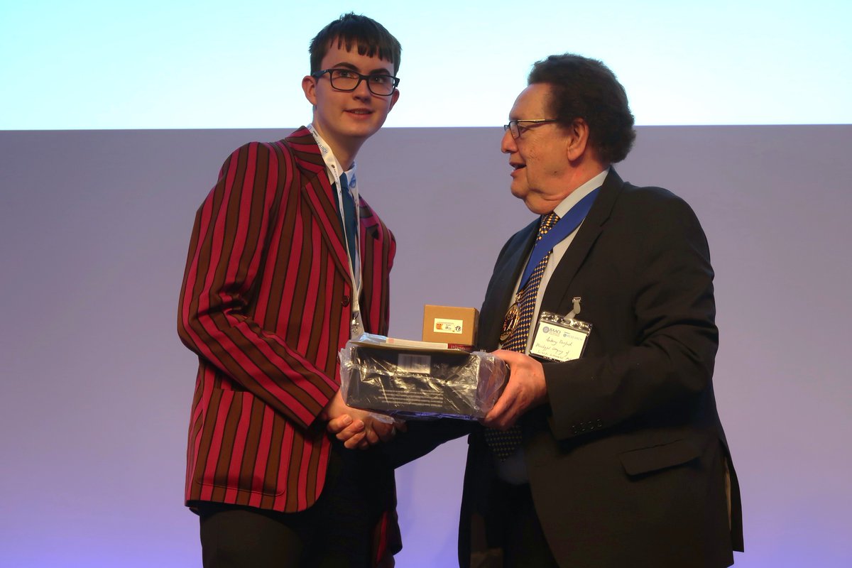 PhysicsatFettes's tweet photo. We were delighted to celebrate Fraser C's achievement in being chosen to represent GB at the International Astronomy and Astrophysics Olympiad at the awards ceremony at the Royal Society! https://t.co/ZEgt72yGah