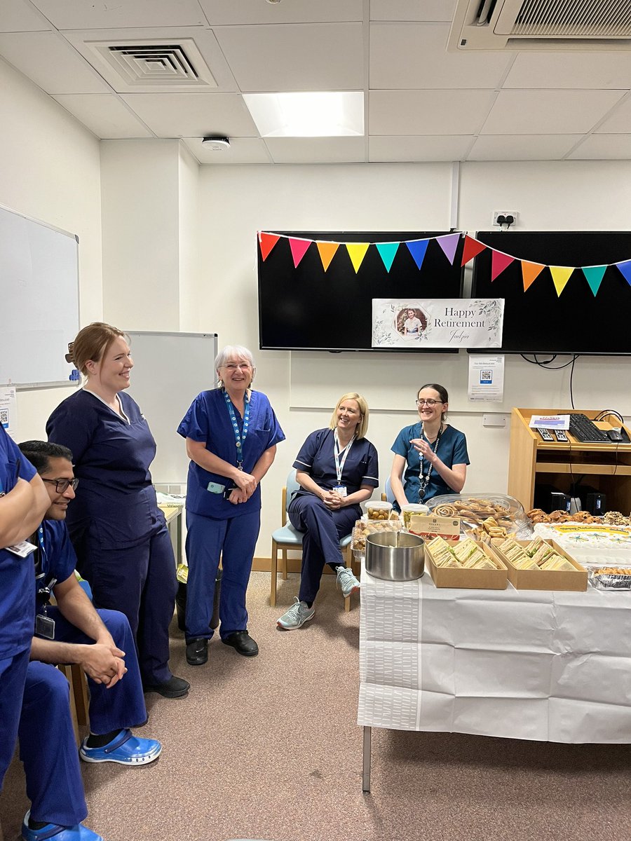 ginastanley73's tweet photo. Honoured to be a part of the celebrations today to say happy retirement to Jadwiga in Cardiology, from your NHS &amp; PHU family….thank you for your years of service @PHU_NHS 👍🏻 @LizRix_PHU @CathyLakePHT @HazeraNoory @ellielanning https://t.co/Y95GnvLjvR