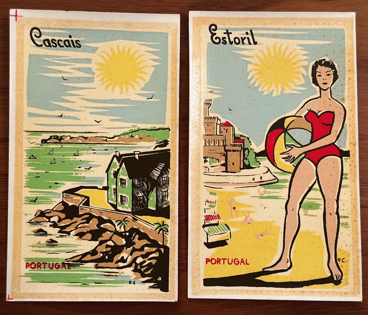Autocolantes dos anos 70, talvez cópias de cartazes mais antigos
#Cascais #Estoril