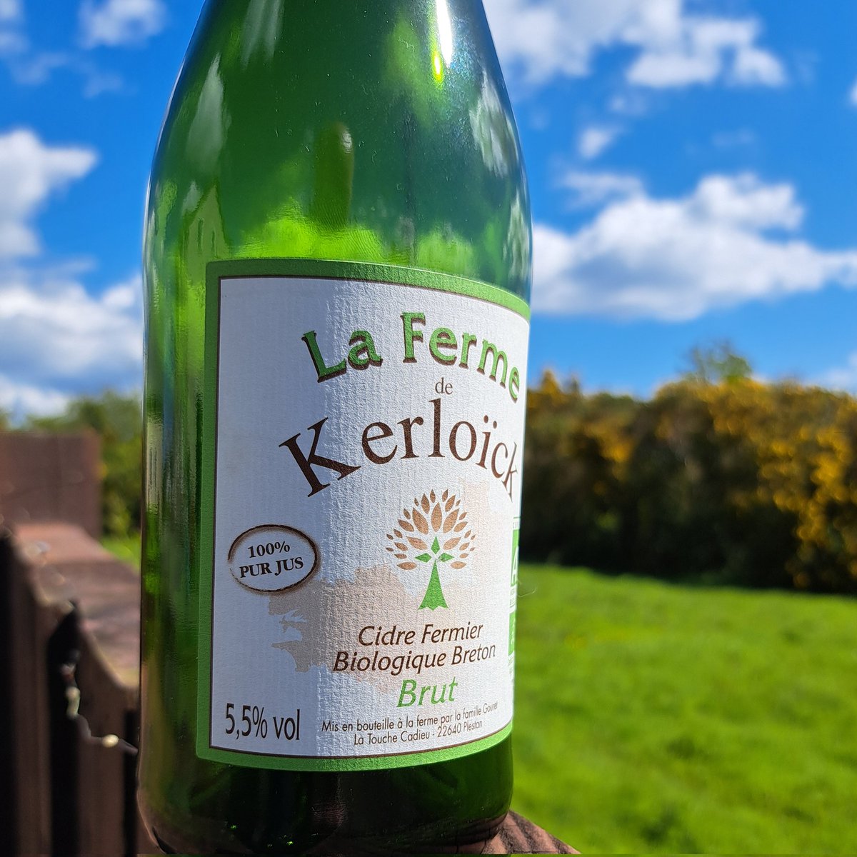 French cider is so appletastic! @pietrosd @wineworldnews @winewankers @jimofayr @Sinead_Smyth_ @siobhanmchugh82 @jamiegoode @FoulquesA @KawaiSusana @Liam3494 @groutie60 @winerepublic @WineMan147 @winespiritwomen @Kerloick1 @damewine @nineov @trishnunan