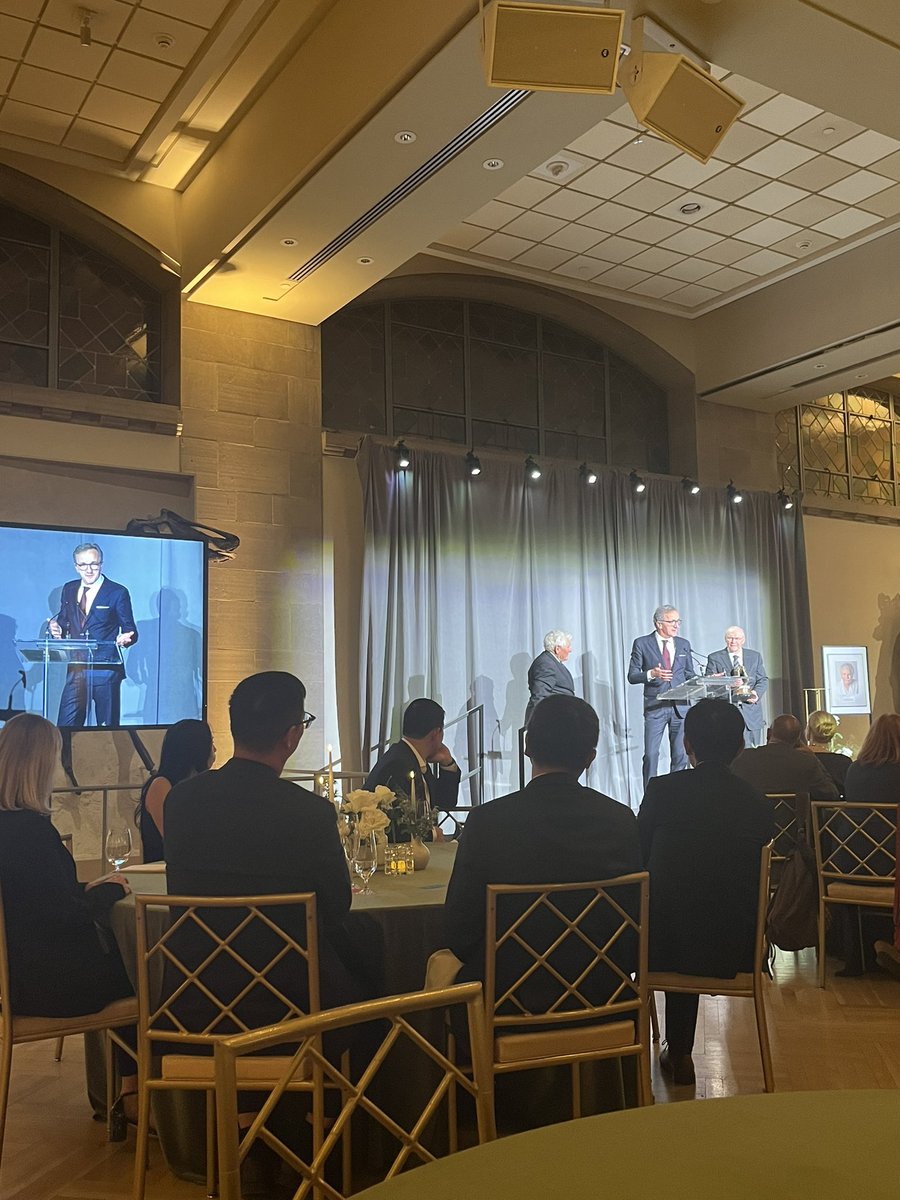 Gregory Jones tweet media