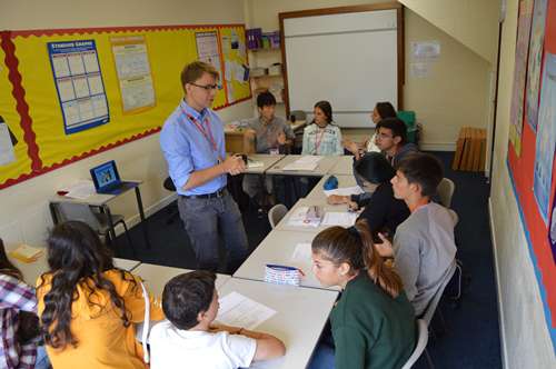 tefldotcom's tweet image. Join our team at Concorde International this summer as an EFL Teacher in Canterbury, UK! Teach English to international students aged 8-17 and gain valuable experience. Competitive salary and support provided. Apply now at tefl.com/s/12318 #summerteach #tefljobs