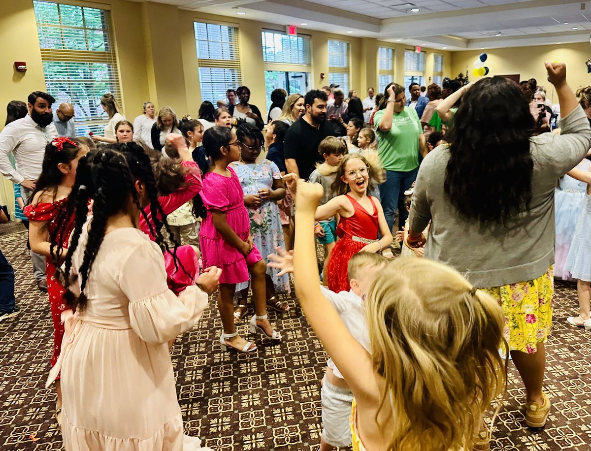 We hope all of our St. Peter’s families were able to rest up this weekend after a fun and exciting time dancing the night away at our spring dance on Friday! 💃🪩🕺🏼 What a turnout!
#WeLoveStPeters #SchoolDance #DanceTheNightAway #ParentVolunteers #OurSchoolFamilyHasHeart