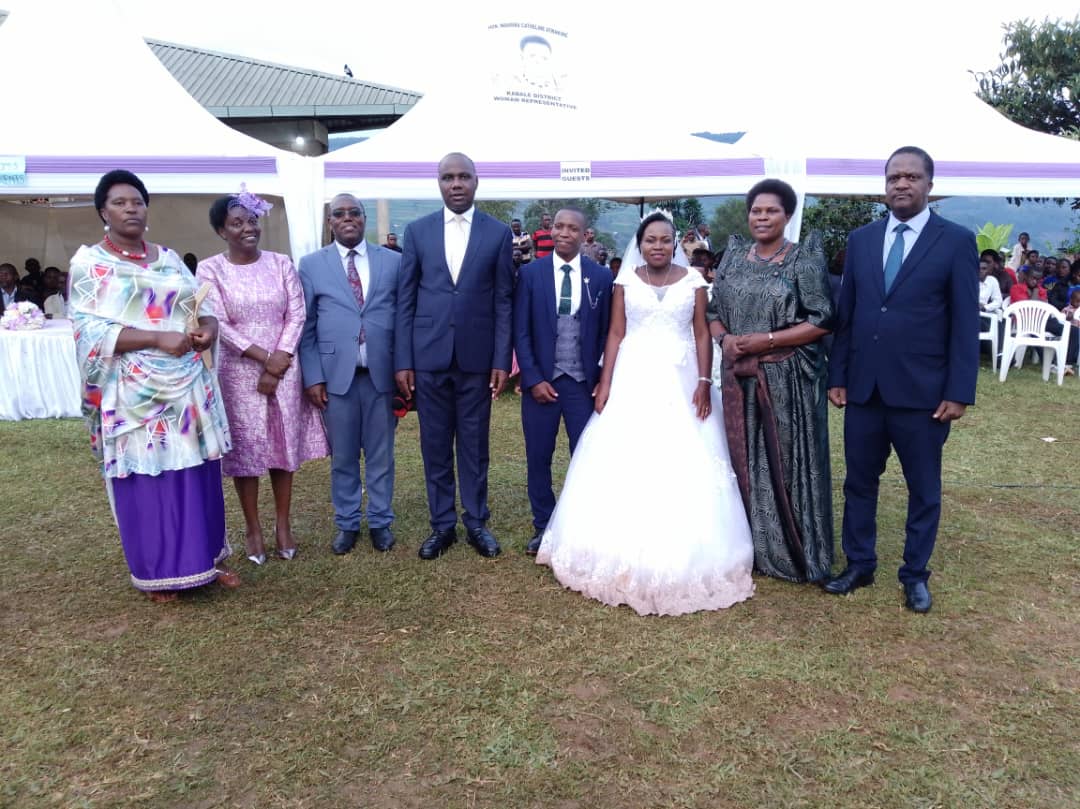 I joined Habomugisha Francis as he wedded his wife Susan. The two tied the knot at Rushoroza Cathedral & the reception was at Rushoroza Pastoral centre. Habomugisha is the Chair Youths Kabale diocese & Vice Chair Catholic youths in Uganda. I wish the couple a fruitful marriage!