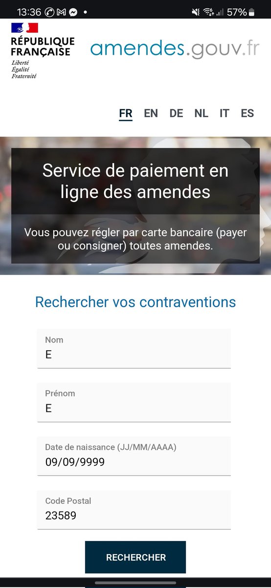 Un nouveau scam. Un SMS avec un lien et ça trouve des amendes a payer pour des inconnus du futur