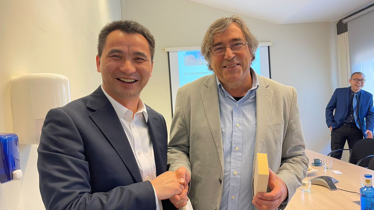 🇨🇳 @la_UPC va rebre a una delegació de la Northwestern Polytechnical University (NPU), #Xina, amb la qual existeixen relacions en matèria de mobilitat i intercanvi. ↪️Es van reunir amb representants de l'@EEBE_UPC, @ETSABarcelona, @EscolaCaminsUPC i @ETSEIB_UPC (Fil)