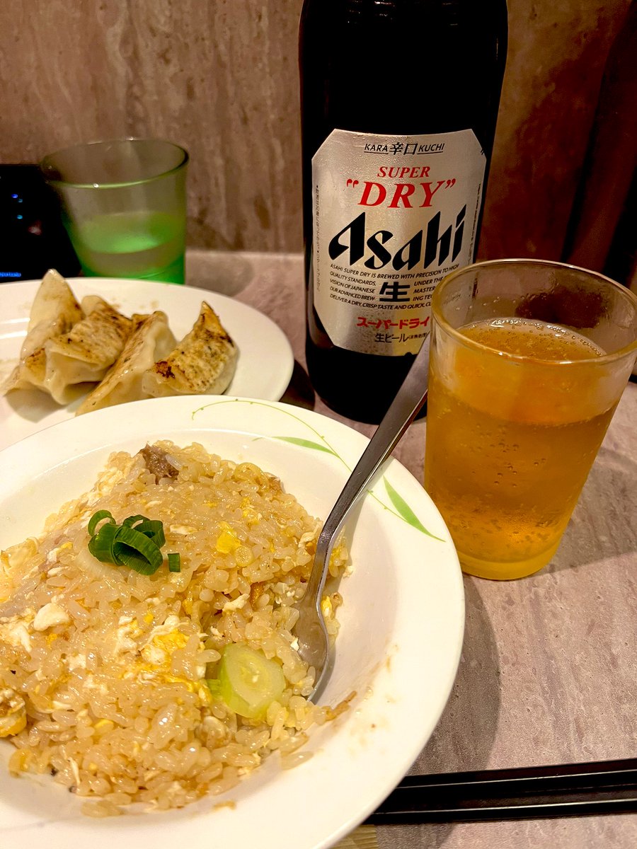 夕方…新潟駅の混雑ぶりにびっくりして、
韓激に来た🇰🇷

〆のチャーハン、ビールも忘れません。

#新潟駅前飲み
#明日は仕事