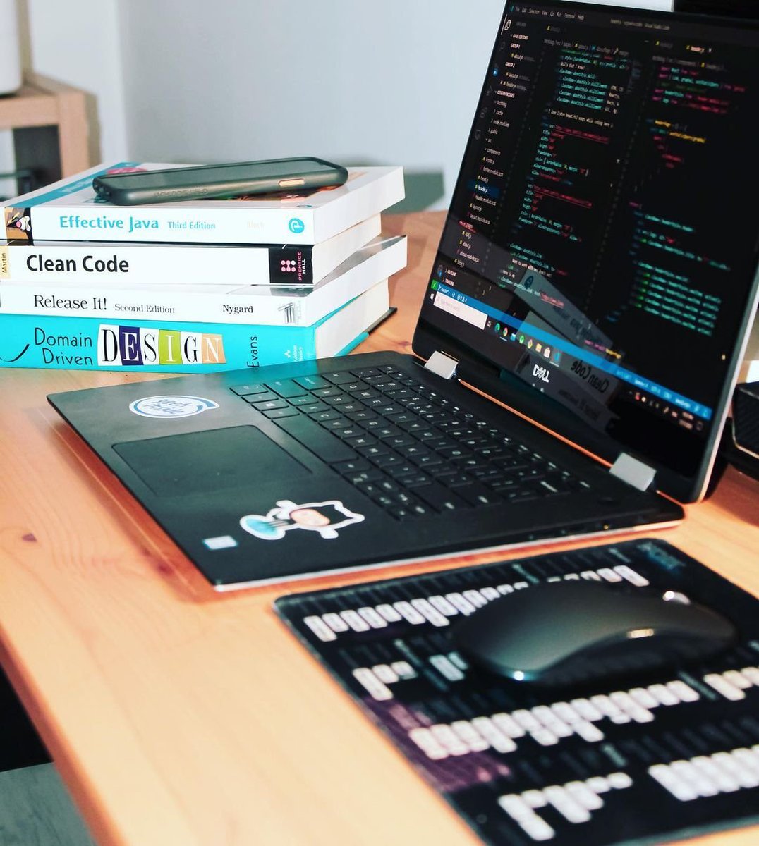 #MonkMode 'Pick 3 books or commit to a full course, whether it's in software engineering, data science, cybersecurity, or trading. Disappear for 6 to 9 months with the intention of mastering your craft. Maintain consistency, learn, and work on real-world projects. We'll