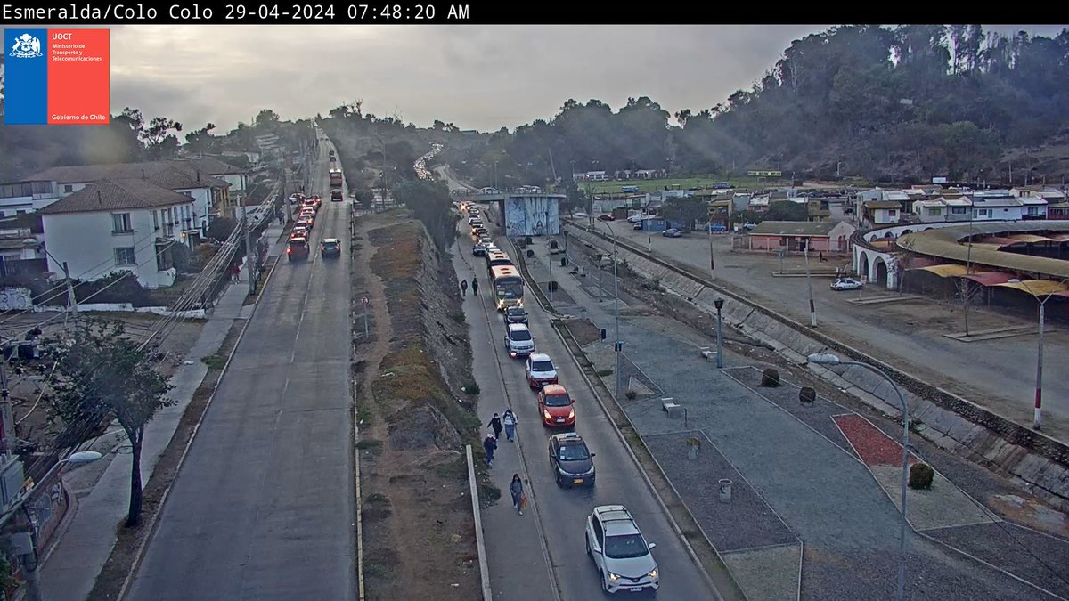 7:48 hrs. #LaSerena: Alto tránsito en av. 18 de septiembre en dirección poniente.