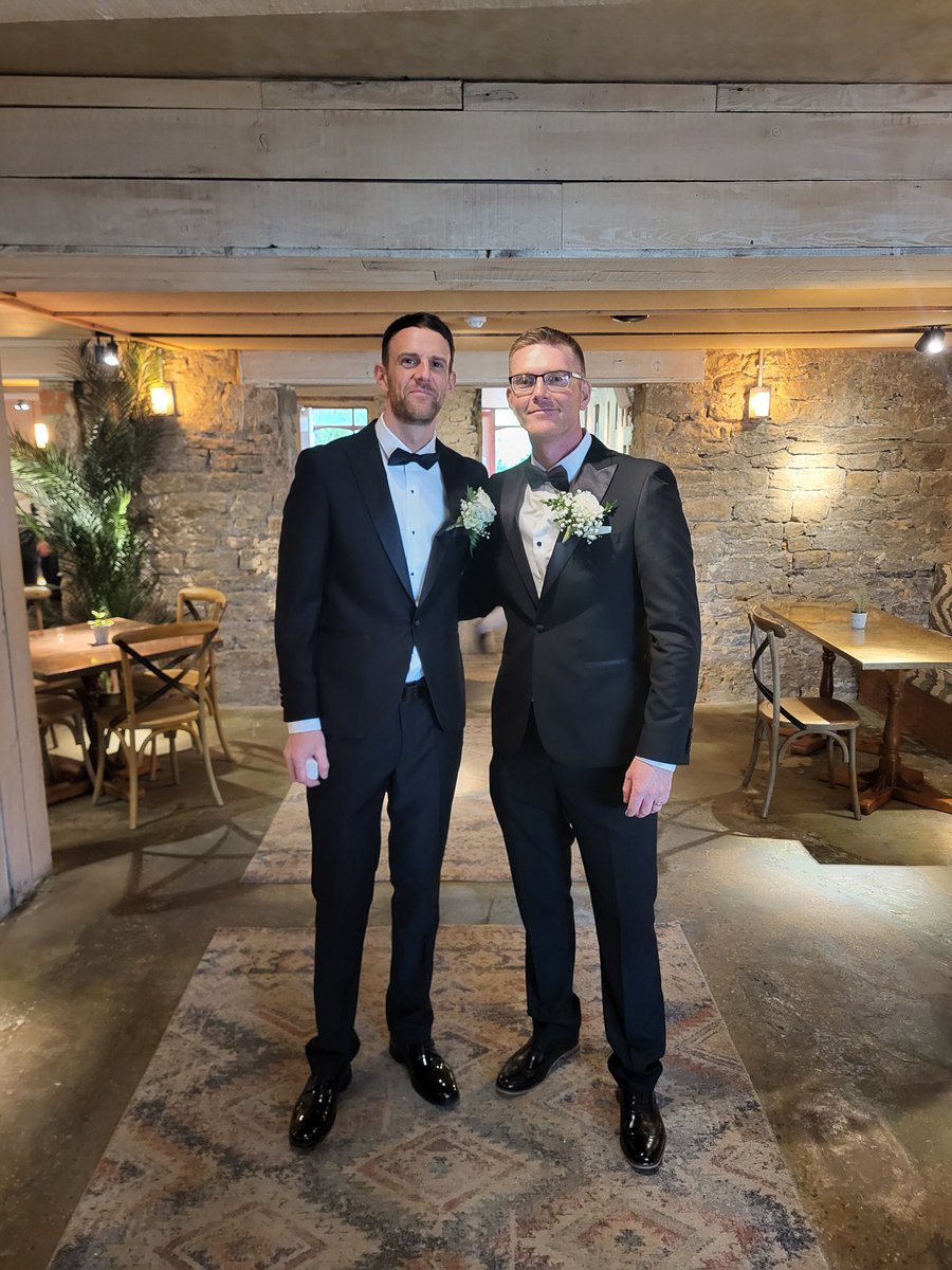 Cracking day yesterday for Alan and Kirsty's wedding. Was an honour to be your best man. @AlanDon85 superb day and evening 🤵‍♂💍👰