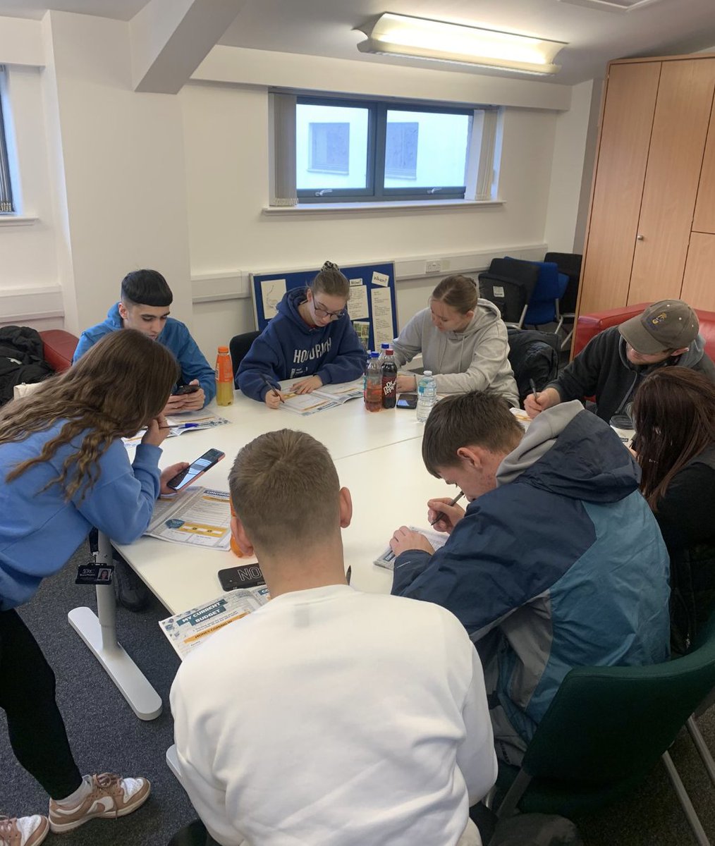 Great turn out for today's personal money management training session with the brilliant @MyBnk @MyBnkScotland! Our @pathfindjobs4u trainees all had the heads down & were working hard through the session content with Adam. Quick lunch break now then back into action! #youthwork