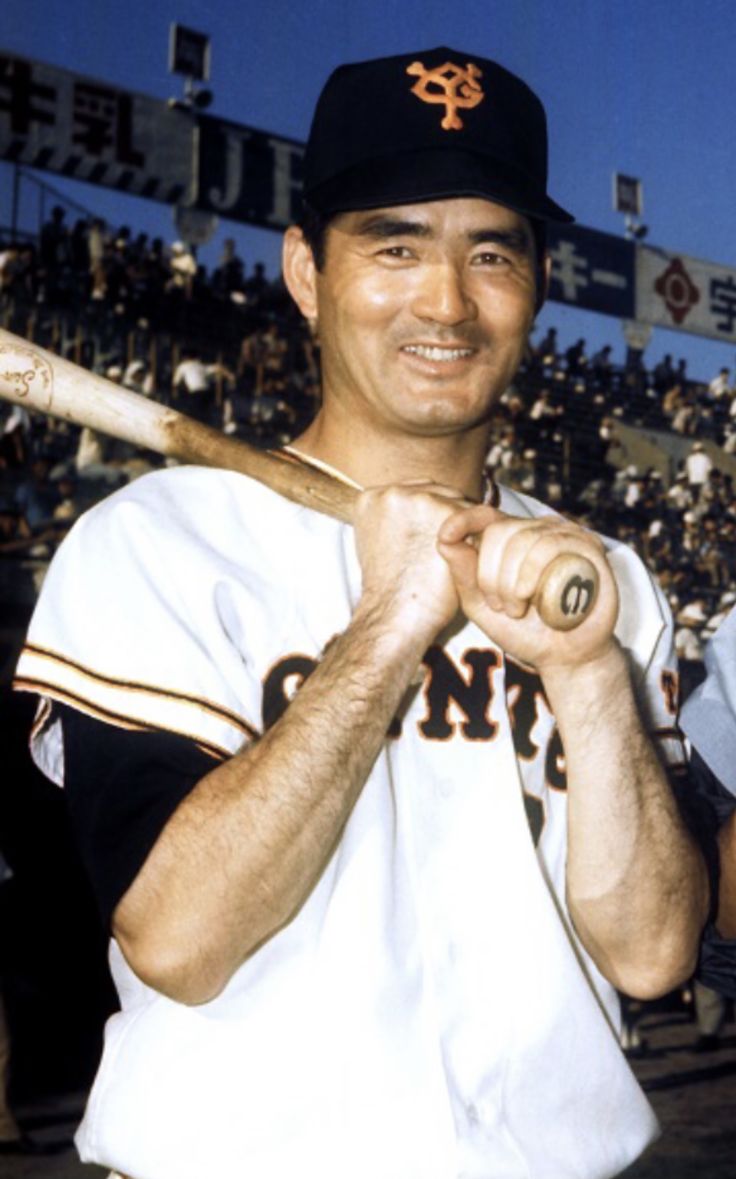 #昭和の日だから昭和のキャラクター貼る 説明は要らないよね。ザ・プロ野球❤ 履歴書の職業欄に平然と「長嶋茂雄」を書いてのけた。