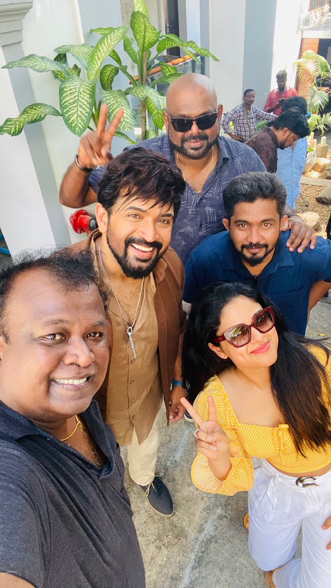 #RettaThala shooting commences.. 🤗🧿⭐️ 

@BTGUniversal @arunvijayno1 @bobbyvinodb @manojbeno #KrisThirukumaran