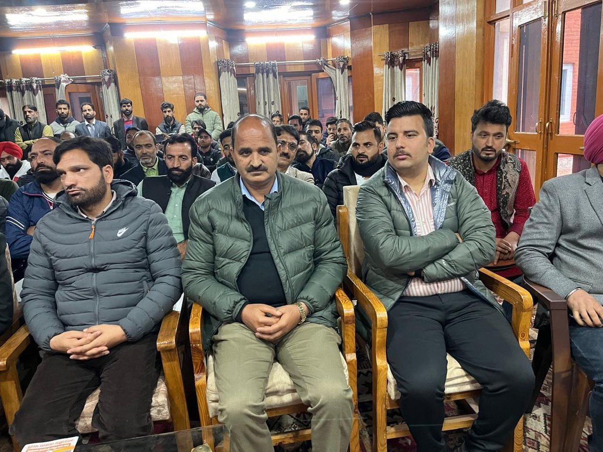 Held a meeting of #North #Kashmir. Exhorted the party leaders and workers to reach out to people in remote areas to strengthen the organisation at the ground level. @narendramodi @AmitShah @rajnathsingh @BJP4India @BJP4JnK