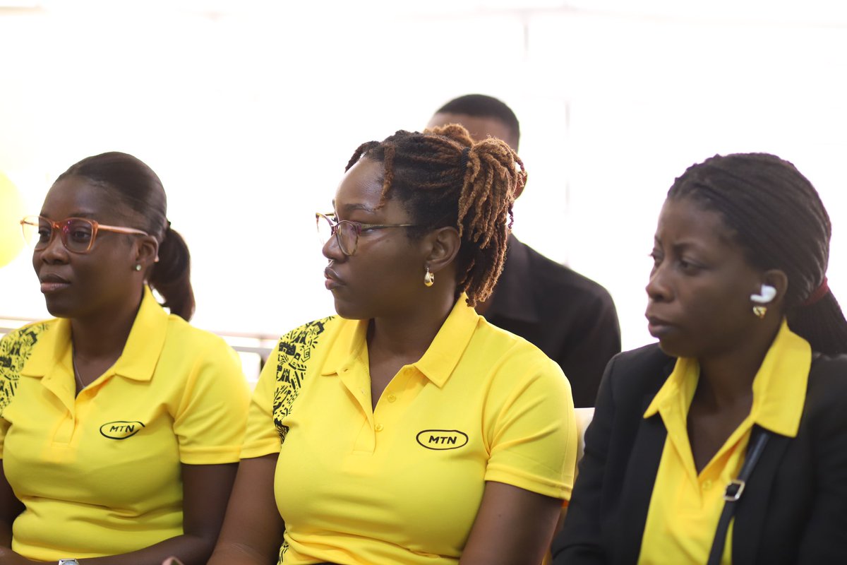 Thrilled to have our inspiring women from @MTNGhana with us today! They’ll be leading our training, empowering and motivating participants to pursue ICT courses and careers.

#GirlsInICT #girlsintech #womenintech #techgirls