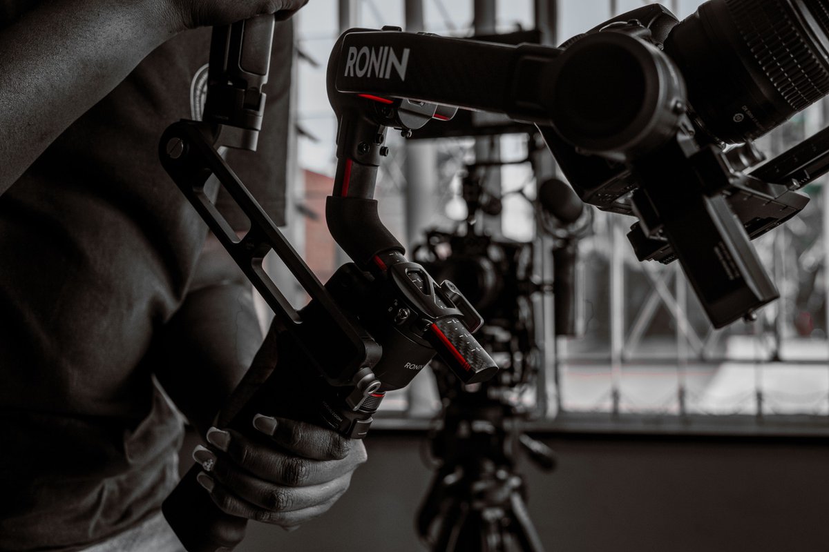 ardentcreative_'s tweet photo. Ardent Creative launches big ideas with steady precision 📽

From behind-the-scenes magic to spotlight moments we are dedicated to elevating our work with high quality and expertise! https://t.co/3rIs8wFAFO