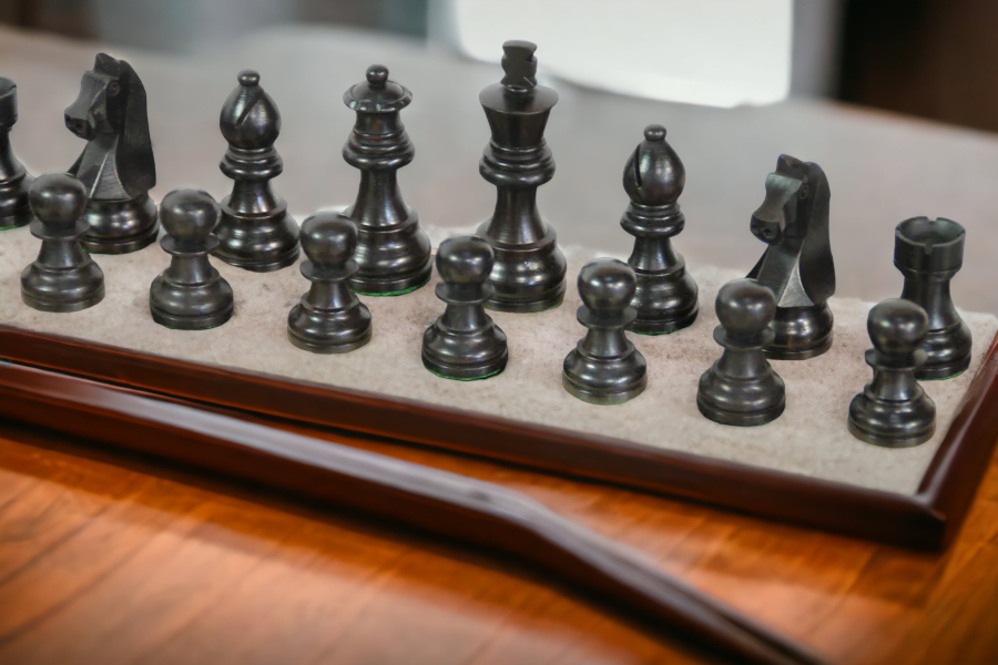 Wow picks! 15.75' Classic Economy Anegre Chess Set Combination at £129.95 at officialstaunton.com/products/class… Choose your wows. 🐕 #chess #chesspieces