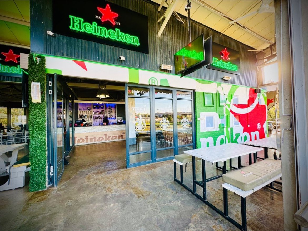 Recently completed one of the Heineken flagship outlets, Touch down Restaurant in Gabs. i really enjoyed working on this one😁 make sure to snap a picture when you out there #Heineken #Touchdown #openyourworld