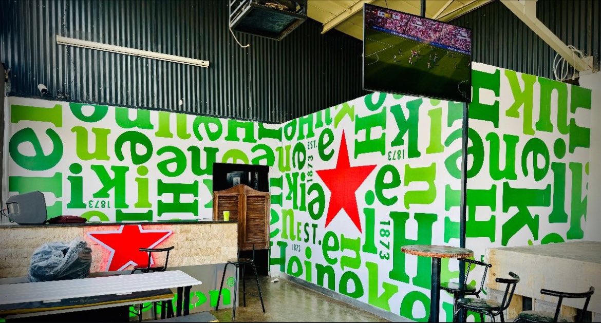 la_tonde's tweet photo. Recently completed one of the Heineken flagship outlets, Touch down Restaurant in Gabs. i really enjoyed working on this one😁 make sure to snap a picture when you out there #Heineken #Touchdown #openyourworld https://t.co/h8v6EY8rdP