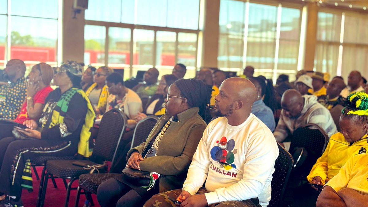 Meeting with the Regional Elections Team (RET) of the ANC in Tshwane as we gear towards the final phase of the ANC’s campaign as we march to a decisive victory on 29 May 2024. #VoteANC2024 🖤💚💛