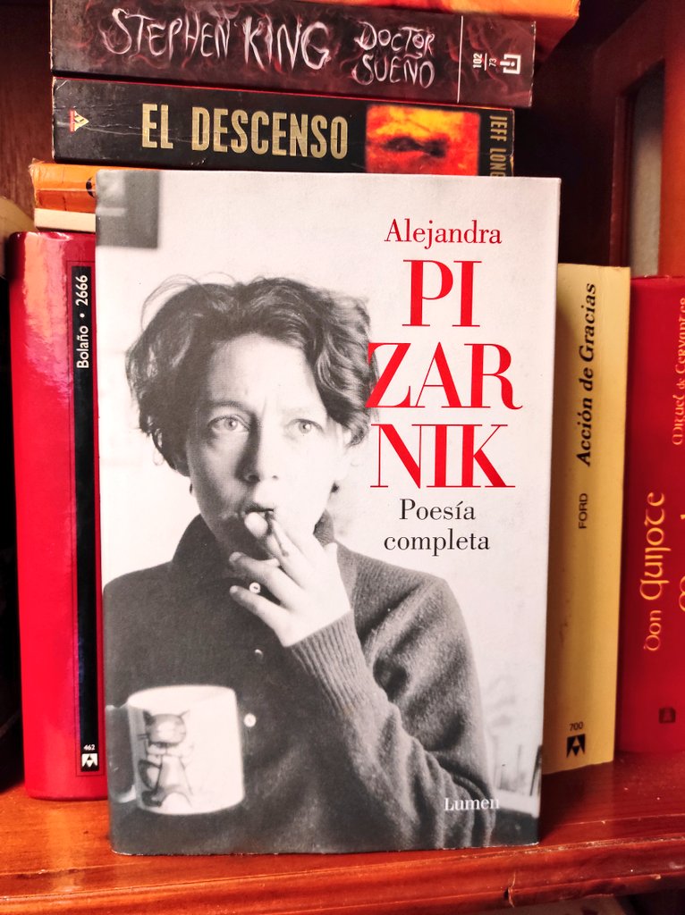 ESPECIAL DE ALEJANDRA PIZARNIK. - Sigan la cuenta. - Los que RT este tw y me dejen su correo en el DM, les puedo ir enviando en digital. 📚 POESÍA COMPLETA. 'Sus versos, en constante tensión entre el automatismo surrealista y la exactitud racional, de su propia vida”.