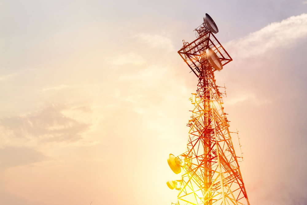 The @DoT_India will finalise the terms of reference (ToR) for the administrative allocation of spectrum for satellite broadband communications in a few weeks. Full story here: tele.net.in/dot-to-finalis… #DoT #SatelliteSpectrum #TelecomRegulation #PolicyUpdate #SpectrumAllocation