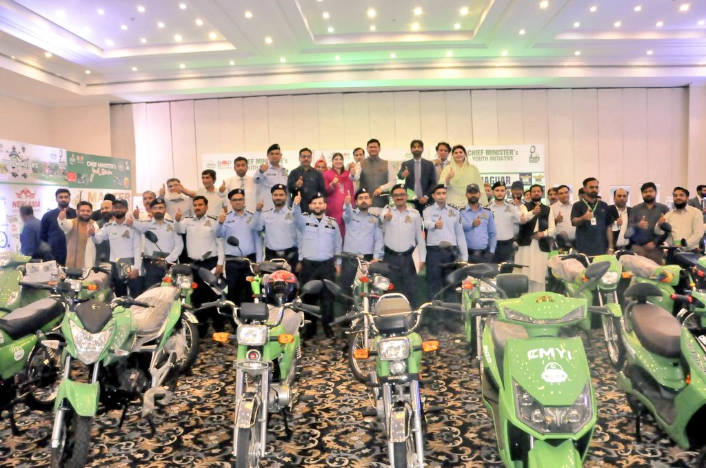 After a detailed review & looking at the exuberant response by students, the Steering Committee of 20,000 Bikes Scheme has decided to extend the deadline for submission of online applications till 12 at night 1st May, 2024.

A Good News for Students. 'Open your computers NOW'