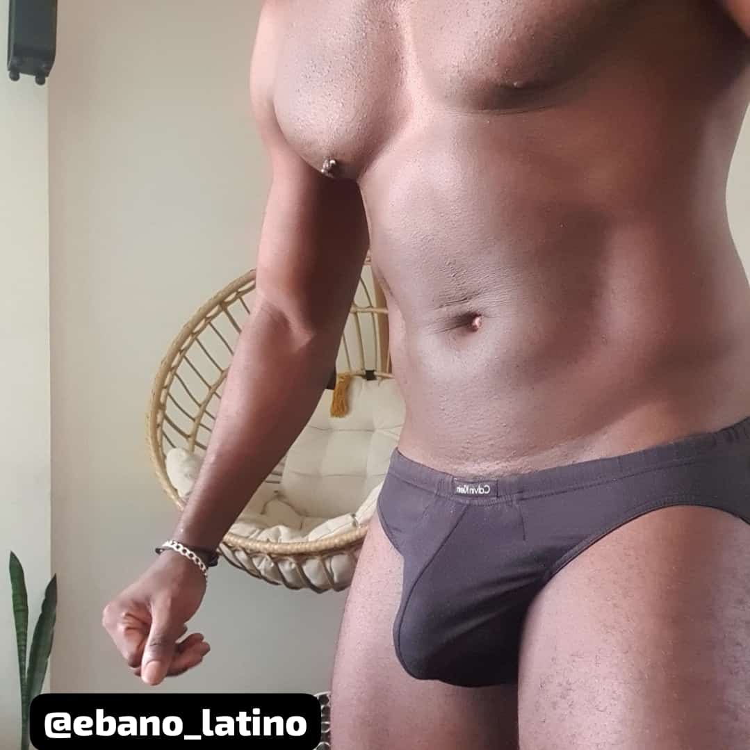 Iniciemos la semana... 
#contodo
Onlyfans.com/ebano_latin
Telegram/ LATINO_EBANO 
wa.link/60jpzj