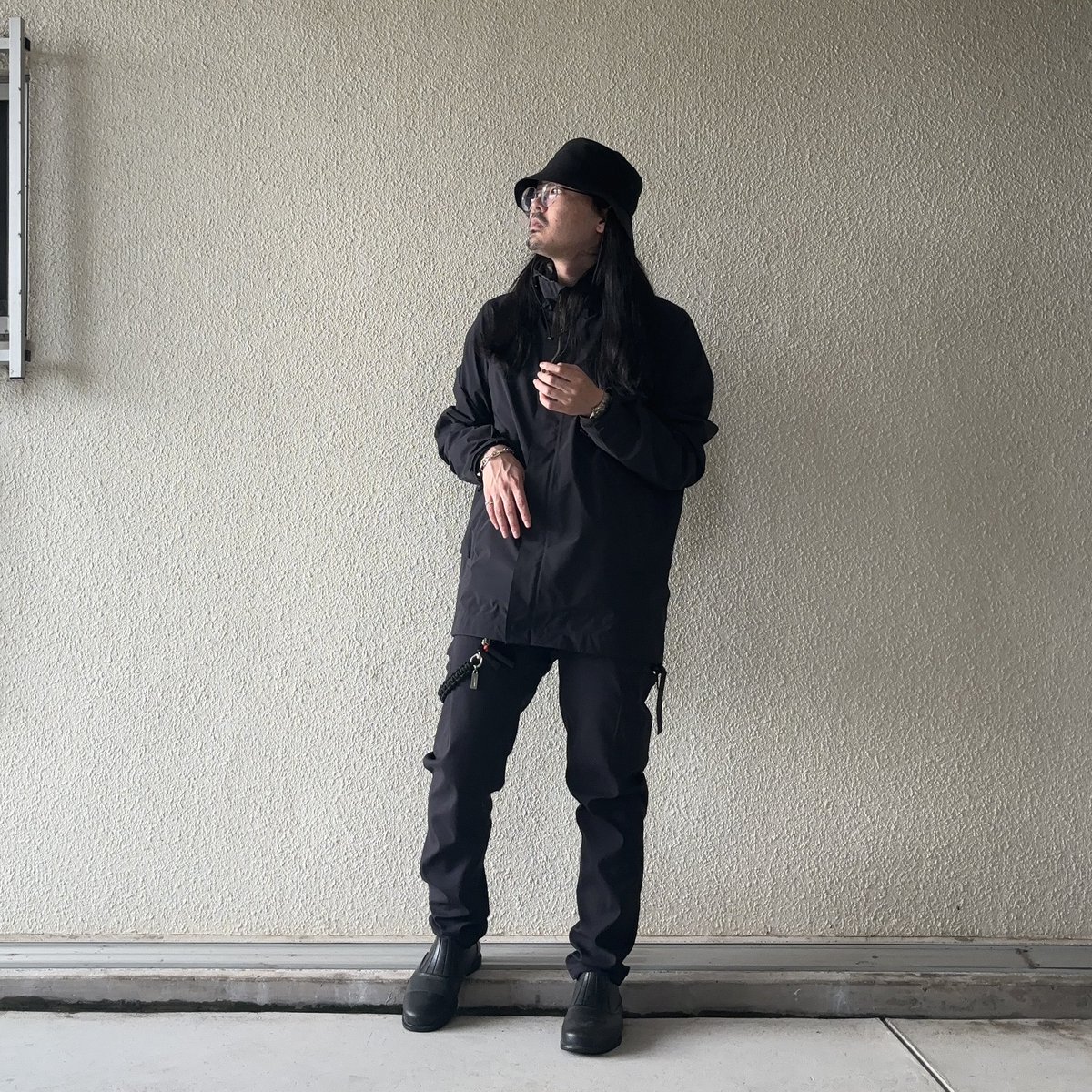 本日

Hat:Arc'teryx
Jacket:Acronym
Pants:Veilance
Shoes:Hender Scheme