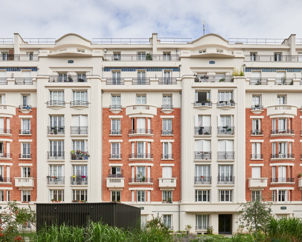 Inauguration de 125 logements réhabilités et de 38 nouveaux logements à Vanves : #réhabilitation énergétique, #construction neuve et renforcement de l'offre locative. Un engagement pour 3F➡️ une adresse pour chacun, un avenir pour tous. #RéhabilitationUrbaine #LogementSocial