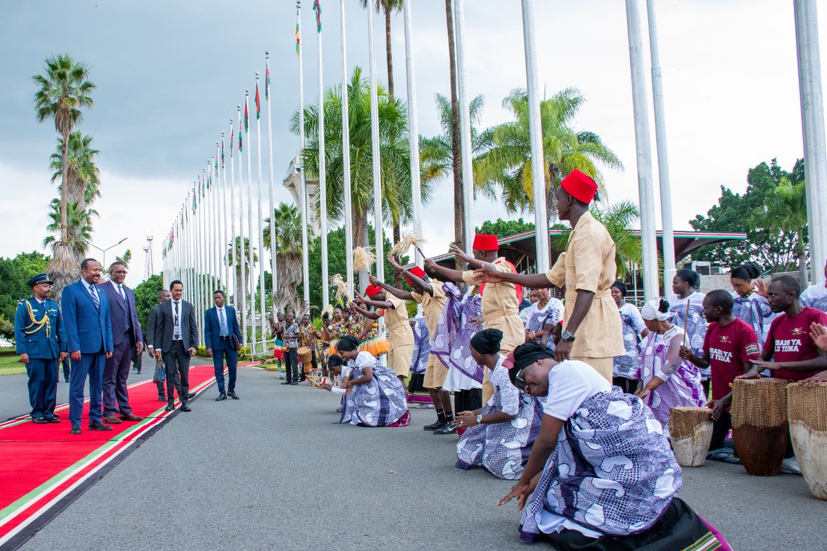 Seen off H.E. Abiy Ahmed Ali, P.M of the Federal Democratic Republic of Ethiopia this afternoon, as his Escort of Honour, on behalf of H.E. the President, Dr. William Samoei Ruto, PhD, CGH. The Ethiopian Prime Minister was on a one-day State Visit to Kenya for the IDA-21 Summit
