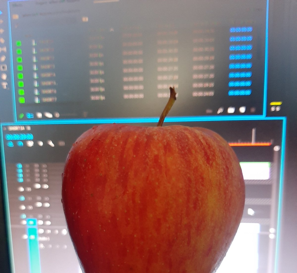 An apple a day keeps the crashes away 🍎