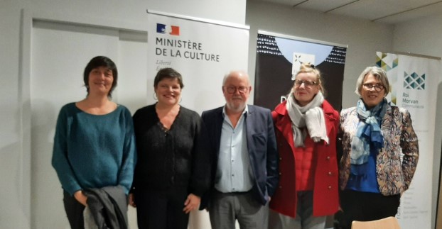 🚀"Un pacte de développement culturel pour renforcer la dynamique"

Retrouvez l'entretien de Jean-Luc Guilloux, maire de Ploërdut , sur le pacte de développement culturel de l'EPCI dans la dernière Lettre de l'Aric ➡ urlr.me/v3MWj
#leselusparlentauxelus