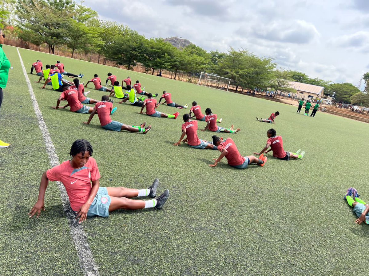 🤩Back to work! 😊 Our sisters, the Flamingos, continued their training session this Monday morning, gearing up for the 2024 FIFA U17 Women's World Cup qualifying match against Burkina Faso. #SoarFlamingos #FIFAU17WWC