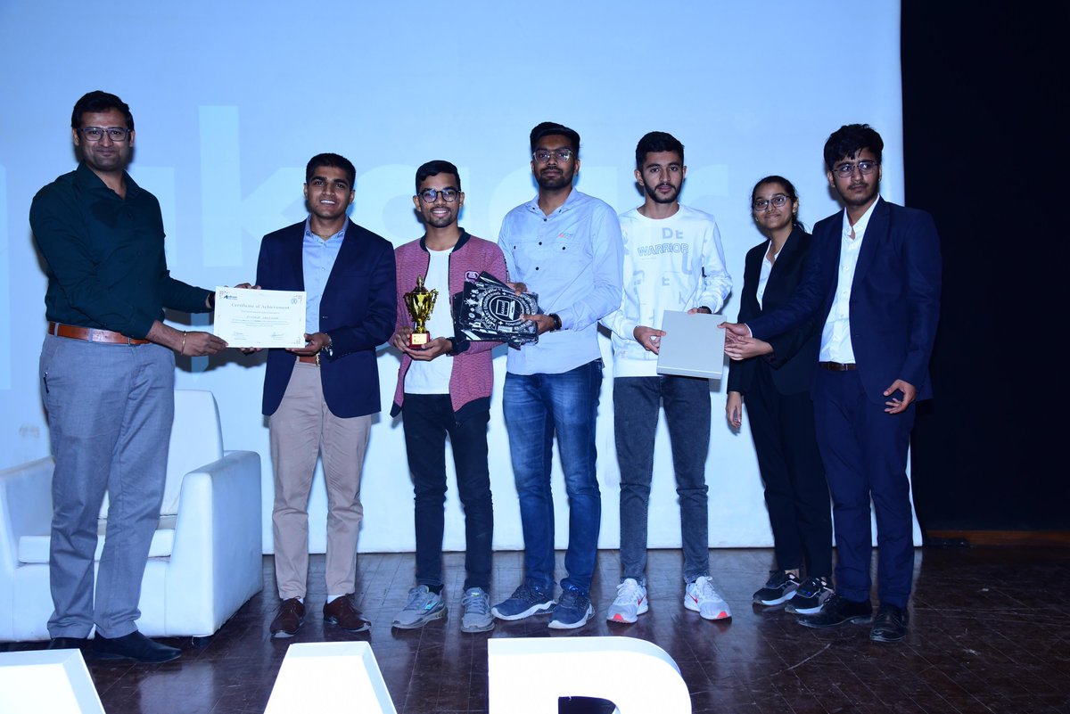 Nirma Uni shines! Team Hydromedia wins 1st place at Conqure-IT by Aakar, IIT Bombay. Kudos to team for their expertise in permeable concrete. #NirmaUniversity #CivilEngineering #IT #Competition #IITBombay #ProudMoment #Achievement #NirmaUni