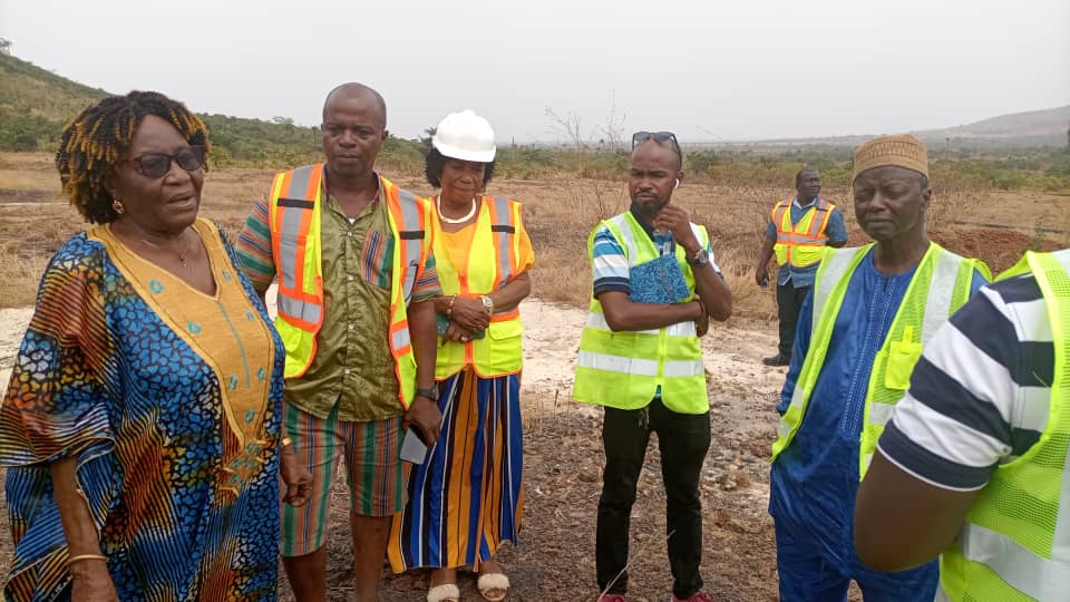 GUMA BOARD URGES GOVERNMENT TO PRIORITIZE WATER CATCHMENT PROTECTION  
The Guma Valley Water Company Board of Directors and Management concluded a 3-day inspection of ongoing projects and water catchment areas across the Western Area on April 19, 2024.