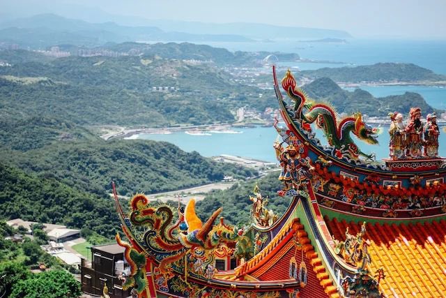 Exciting opportunity alert! Are you involved in integrated photonics, advanced semiconductor packaging, or quantum technology? Join this innovation mission to Taiwan from 2 - 6 September 2024! chiptechtwente.com/en/events/inno…

#InnovationMission  #TaiwanMission