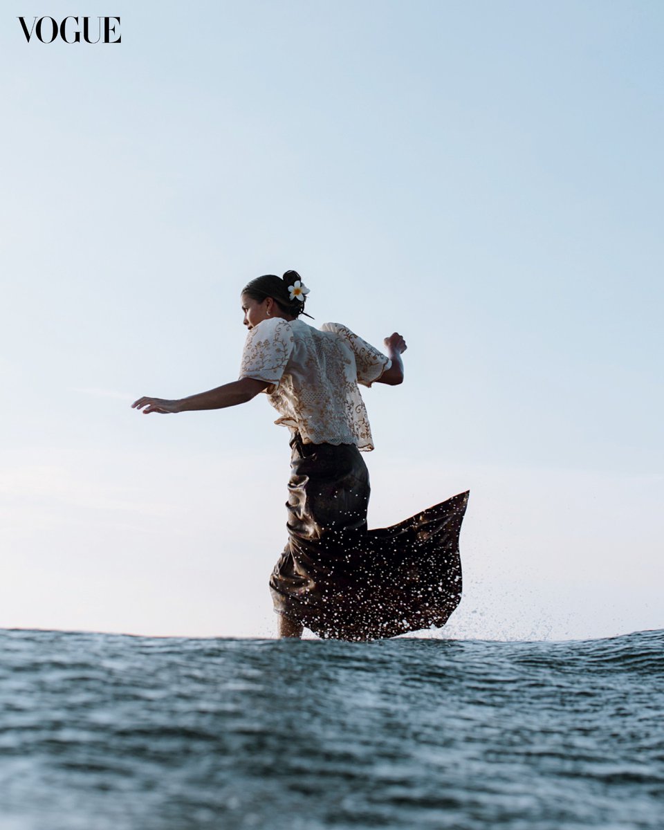 “There’s so much treasure around our country from north to south,” says lensman Archie Geotina, who captured the surfing sirens of Siargao in collaboration with Jose Mirasol and Paula Ortega.  

Read more: vogue.ph/lifestyle/wave…