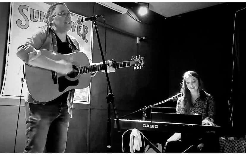 I would like to thank Fergus & Bill and all the team at the @Sunflower_Pub folk club for a great night on Thursday. Also, thanks to all who turned up! We will be back!