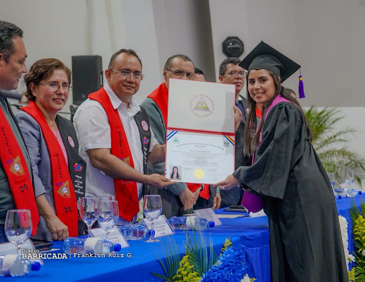 Celebramos 42 años de Desarrollo de UNAN-Managua, el decreto 1036, arto 6, le otorgó autonomía académica, orgánica, administrativa y financiera garantizando al pueblo derecho a la Educación Superior, gratuita y de calidad. #SomosVictoriasVerdaderas #SomosPLOMO19 @mijamart88