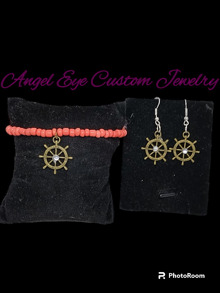 IT IS DURING OUR DARKEST MOMENTS THAT WE MUST FOCUS TO SEE THE LIGHT!

#angeleyecustomjewelry #SmallBusiness #supportsmall #smallbusinessowner #handmade #jewelry