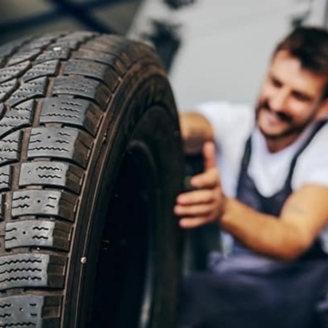 Spring calls for new beginnings and a fresh set of wheels for your ride! 👀🛞 Take advantage of our easy-to-use online scheduling tool to book your #service appointment so you can experience smooth journeys this season! 📲