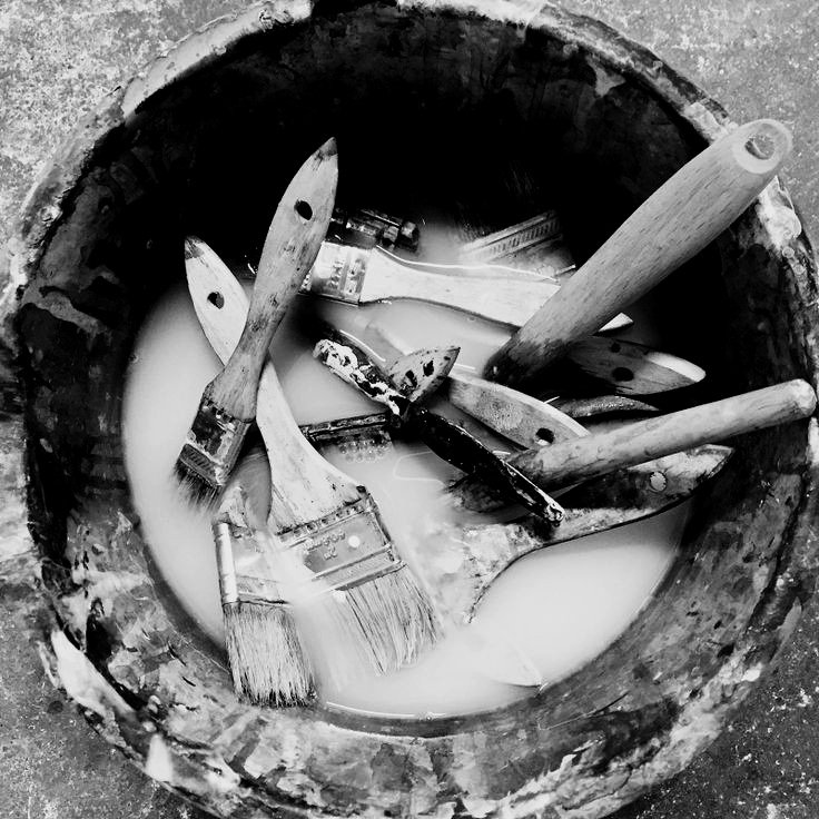 existencies's tweet image. ️️
All is fun until you realize that you run out of brushes. 
️️